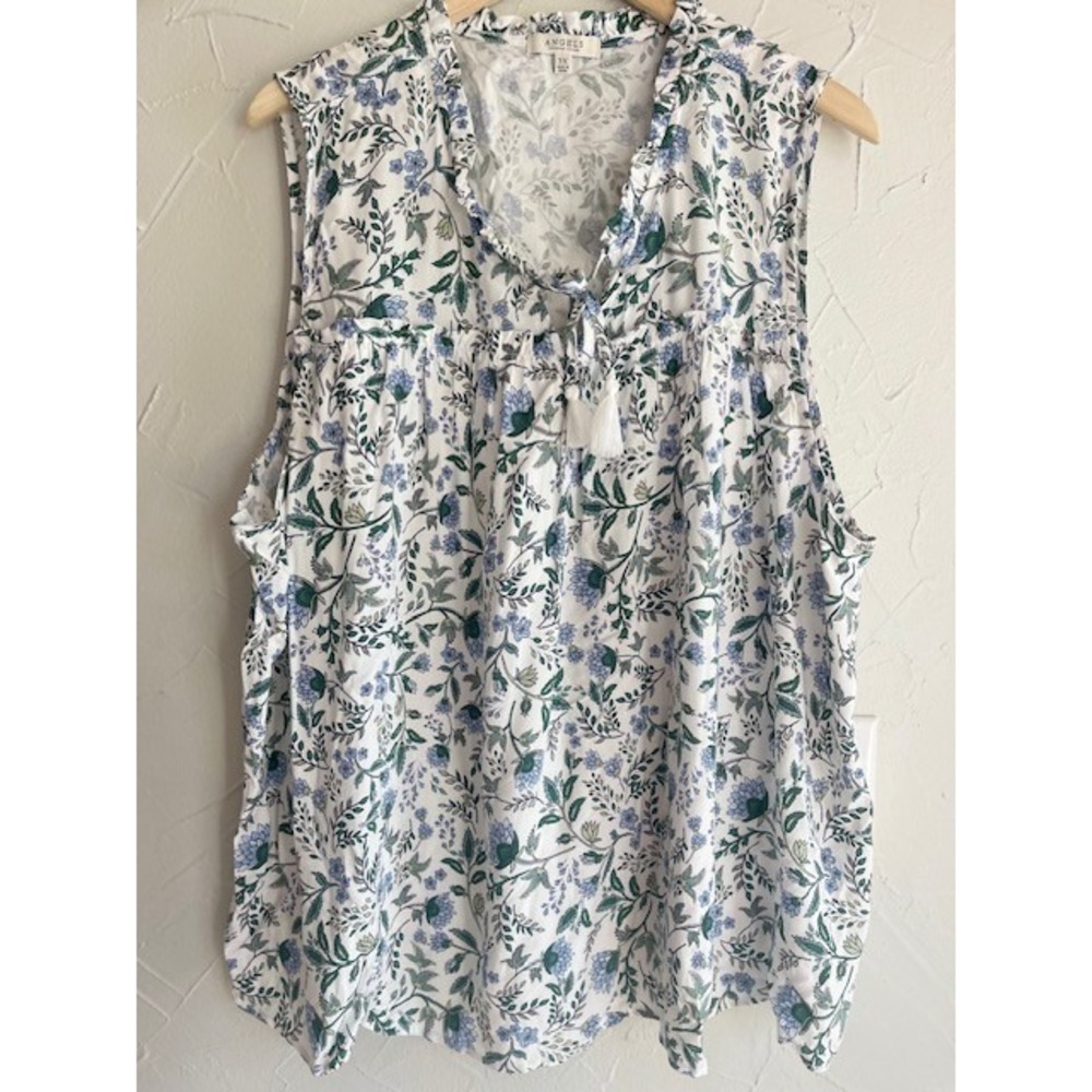 NWT ANGELS Womens Sleeveless Top Blouse Shirt Green/Blue Floral - 3X